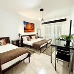 Gardens Guest House-hostel São Vicente