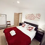 Nocleg ze śniadaniem Gardens Guest House-hostel 5*