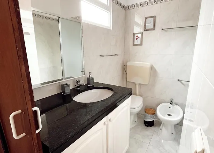 Gardens Guest House-hostel 5* São Vicente