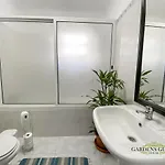 Gardens Guest House-hostel São Vicente