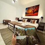 Gardens Guest House-hostel Отель типа 