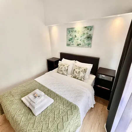 Gardens Guest House-hostel Bed & Breakfast