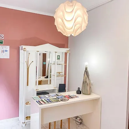 Gardens Guest House-hostel Bed & Breakfast