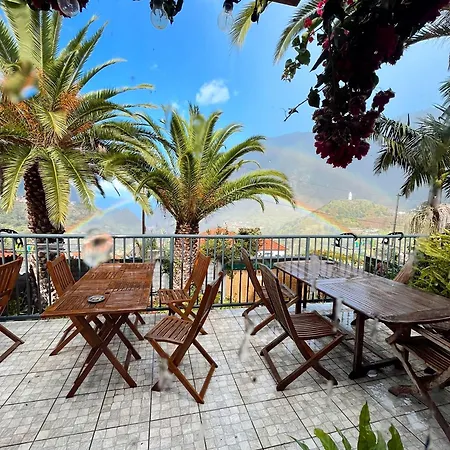 Gardens Guest House-hostel 5* São Vicente
