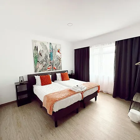 Bed & Breakfast Gardens Guest House-hostel 5*