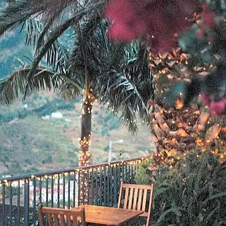 Gardens Guest House-hostel São Vicente