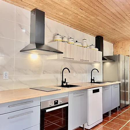 Gardens Guest House-hostel Affittacamere 5*