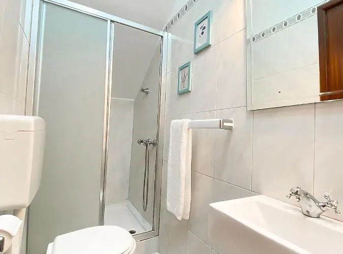 Gardens Guest House-hostel 5* São Vicente