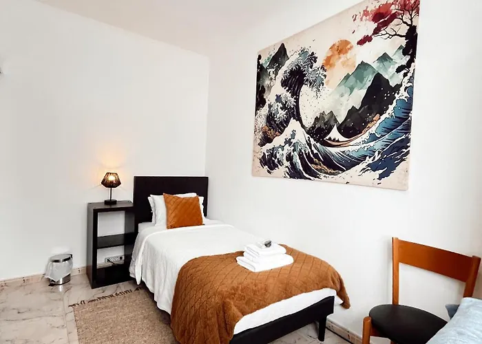 Gardens Guest House-hostel 住宿加早餐酒店 São Vicente